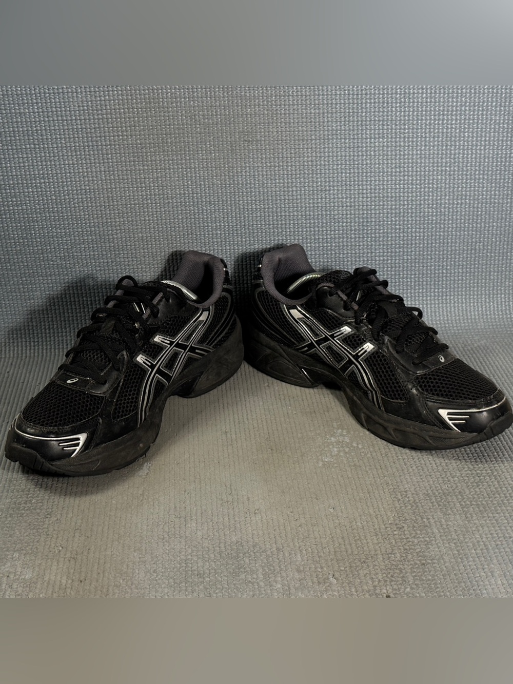 Asics Gel-1130 Black Pure Silver Athletic Shoes 1201A906-001 Men's Size 11.5 - Picture 4 of 9